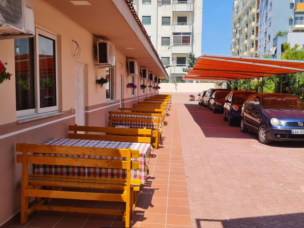 Vila Ivina Durres Exterior photo