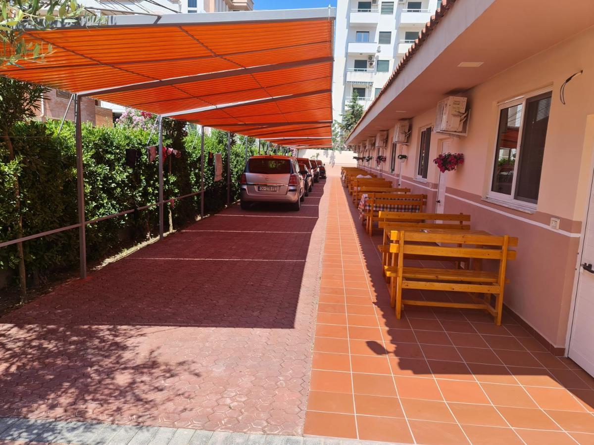 Vila Ivina Durres Exterior photo